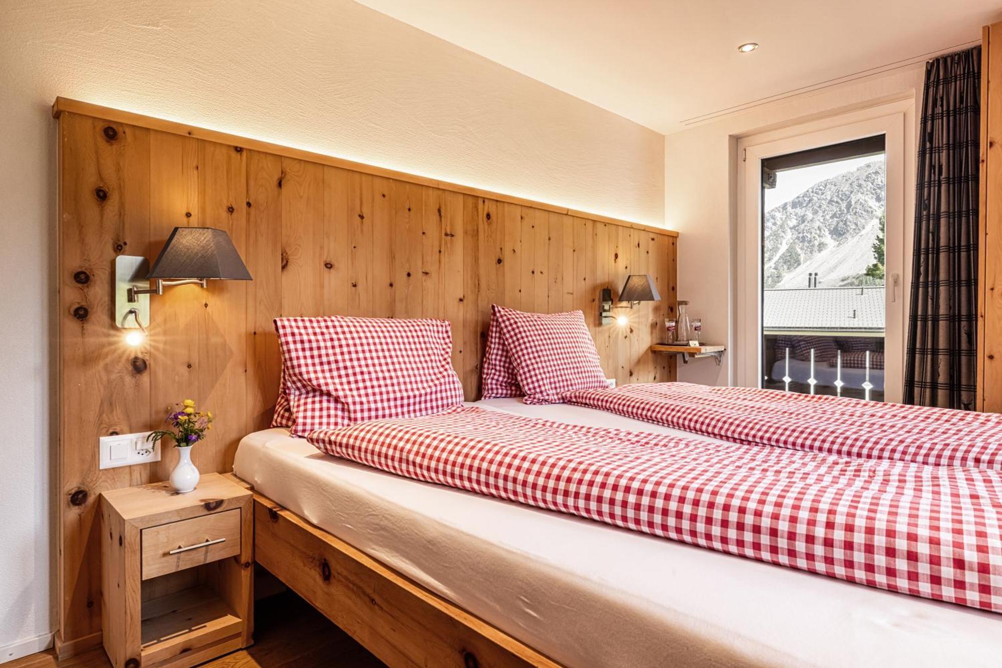 Hotel Erzhorn à Arosa Extérieur photo