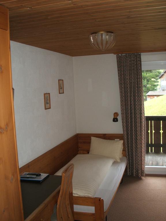 Hotel Erzhorn à Arosa Chambre photo